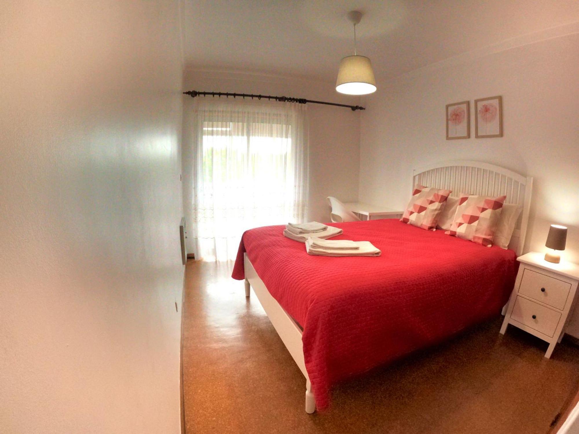 Carcavelos Very Spacious 3 Bedroom Apartment Cascais ساو دومينغوس دي رانا المظهر الخارجي الصورة